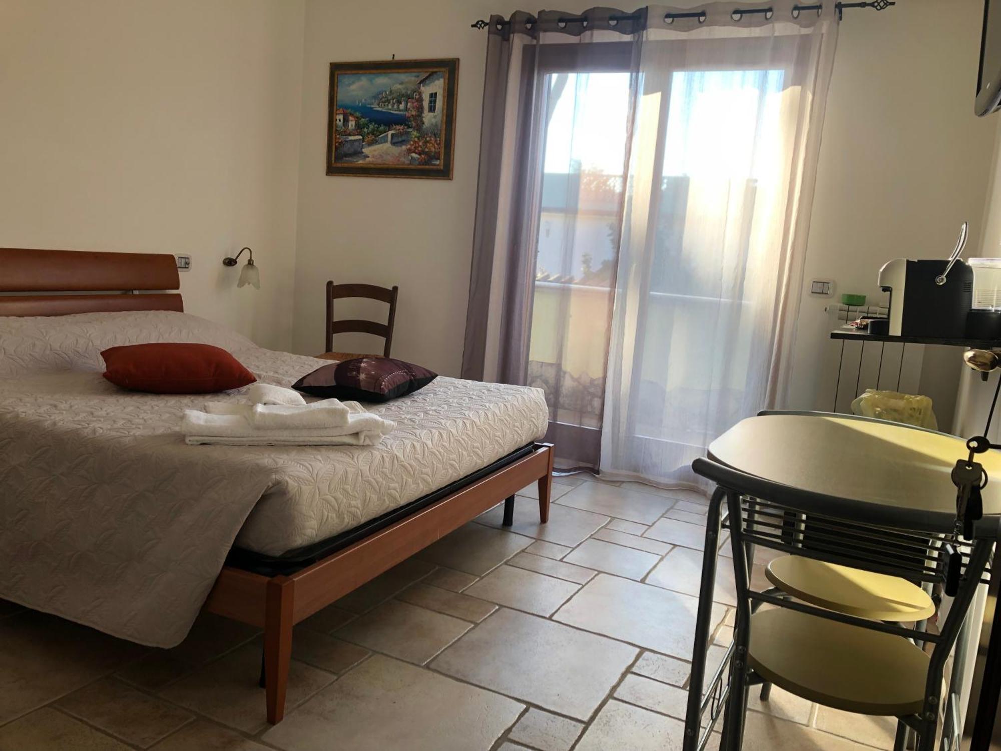 Luxury B&B Resort Anzio Kamer foto